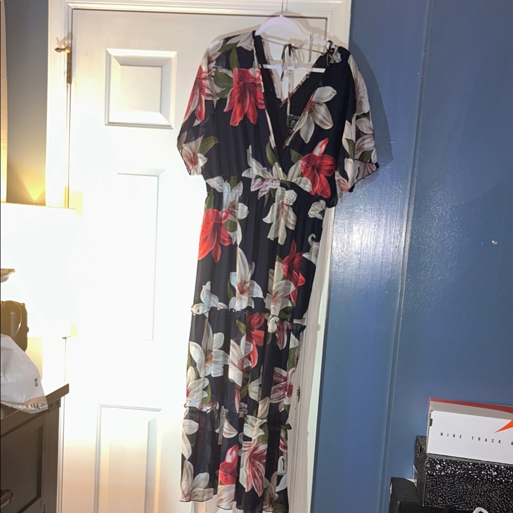 Plus size dress, size 20W, new with tags